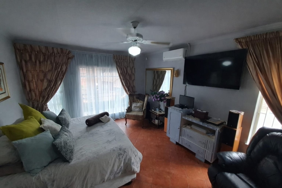 4 Bedroom Property for Sale in Cashan North West